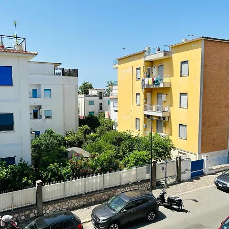 Luisella Bed & Breakfast 3*